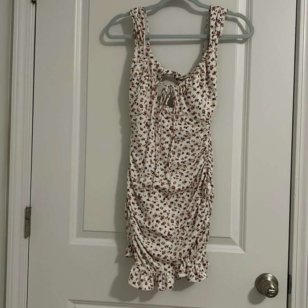 Floral print tight ruffled dress